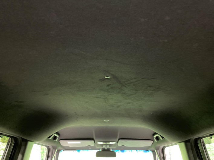 2017 Honda N-BOX CUSTOM DBA-JF3 (UW-69f066f031356)[13]