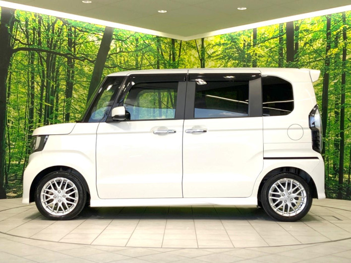 2022 Honda N-BOX CUSTOM 6BA-JF3 (UW-69f066f09db31)[20]