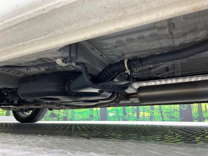 2023 Honda N-BOX CUSTOM 6BA-JF3 (UW-69f066f149a49)[17]