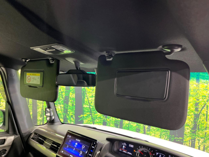 2023 Honda N-BOX CUSTOM 6BA-JF3 (UW-69f066f149a49)[21]