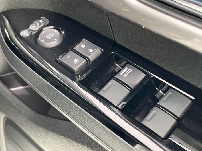 2023 Honda N-BOX CUSTOM 6BA-JF3 (UW-69f066f1dcf5d)[17]