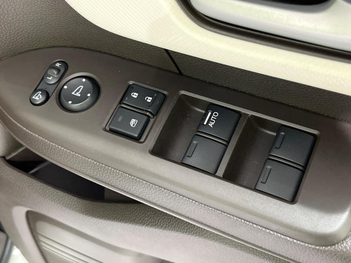 2023 Honda N-BOX 6BA-JF4 (UW-69f066f3a8967)[10]