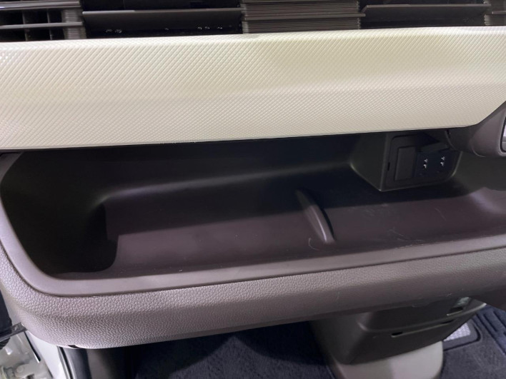 2023 Honda N-BOX 6BA-JF4 (UW-69f066f3a8967)[4]