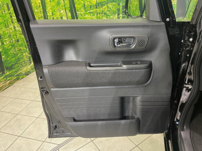 2025 Honda N-BOX CUSTOM 6BA-JF5 (UW-69f066f58c8dc)[12]