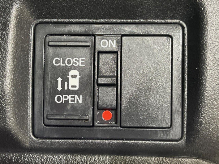 2025 Honda N-BOX CUSTOM 6BA-JF5 (UW-69f066f58c8dc)[22]