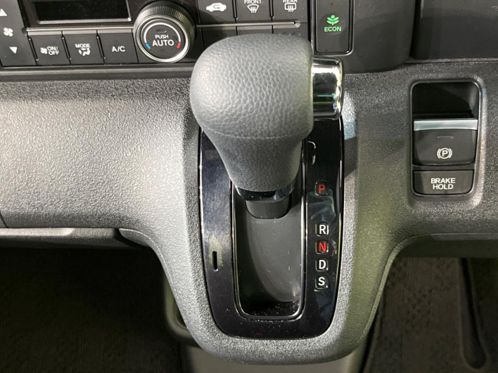 2024 Honda N-BOX CUSTOM 6BA-JF5 (UW-69f066f865675)[21]