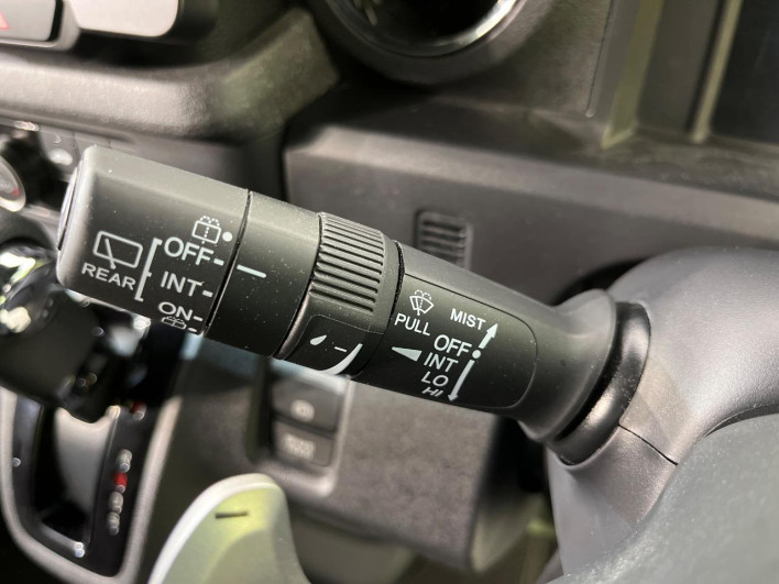 2024 Honda N-BOX CUSTOM 6BA-JF5 (UW-69f066f865675)[12]