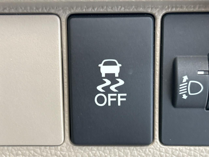 2013 Honda N-ONE DBA-JG1 (UW-69f066fa832ca)[9]