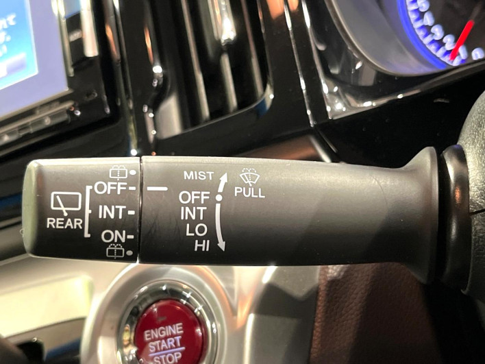 2015 Honda N-WGN Custom DBA-JH1 (UW-69f066fc3383f)[27]