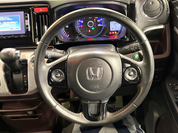 2015 Honda N-WGN Custom DBA-JH1 (UW-69f066fc3383f)[21]