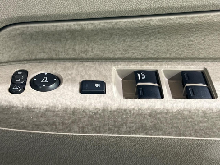 2016 Honda N-WGN DBA-JH1 (UW-69f066fd3a973)[9]