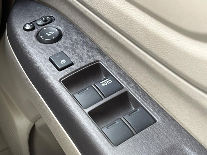 2019 Honda N-WGN DBA-JH1 (UW-69f066fd8f3c9)[18]