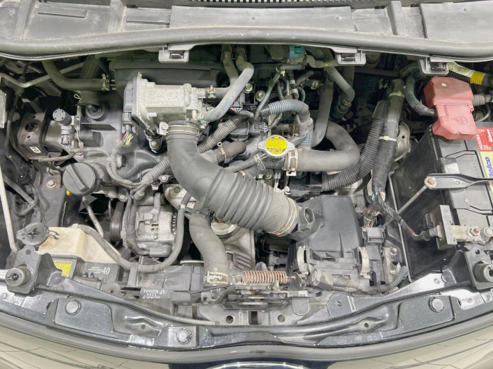 2014 Toyota iQ DBA-KGJ10 (UW-69f067075a546)[5]