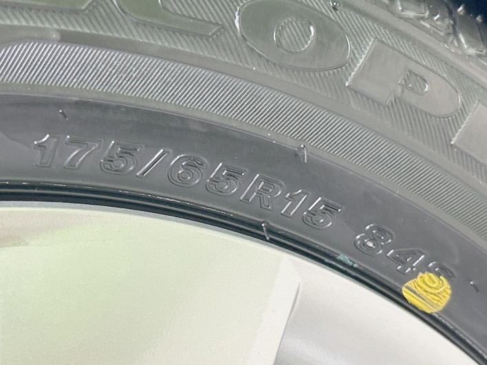 2014 Toyota iQ DBA-KGJ10 (UW-69f067075a546)[7]