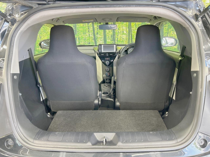 2014 Toyota iQ DBA-KGJ10 (UW-69f067075a546)[13]