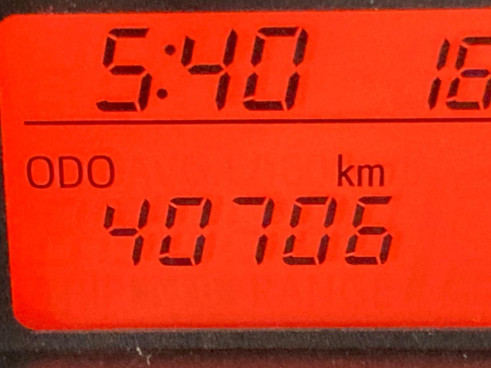 2017 Toyota Vitz DBA-KSP130 (UW-69f06708be4bb)[2]