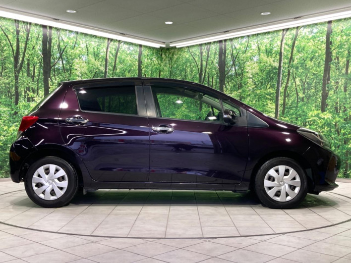 2017 Toyota Vitz DBA-KSP130 (UW-69f06708be4bb)[8]