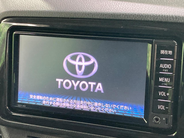 2017 Toyota Vitz DBA-KSP130 (UW-69f06708be4bb)[20]