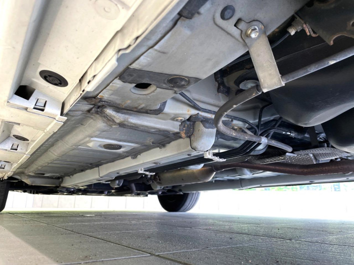 2020 Toyota Yaris 5BA-KSP210 (UW-69f067092fcd9)[12]