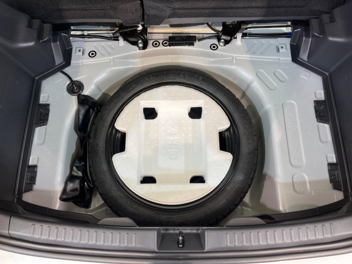 2023 Toyota Yaris 5BA-KSP210 (UW-69f0670a44018)[25]