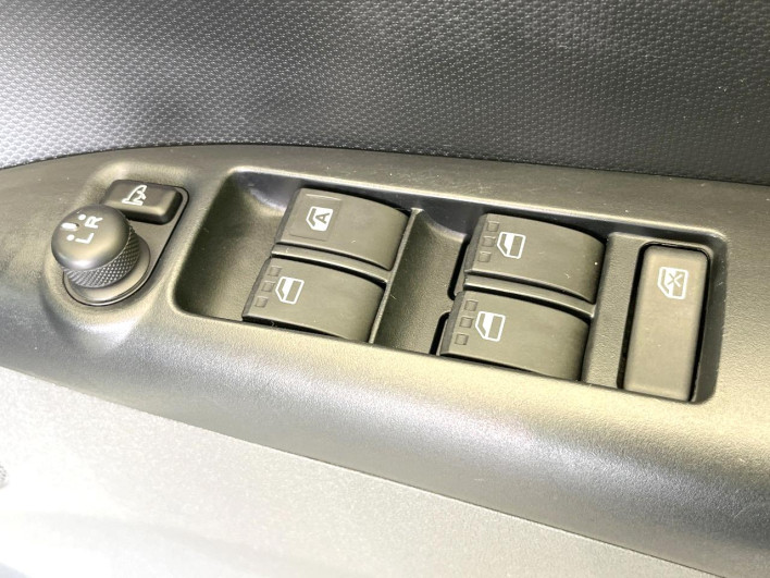 2009 Daihatsu Tanto DBA-L375S (UW-69f0670aaa2a7)[8]