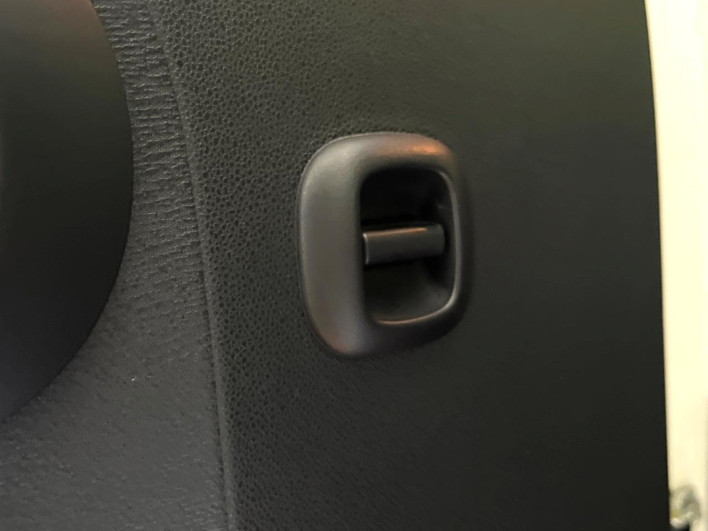 2013 Daihatsu Mira Cocoa DBA-L675S (UW-69f0670b6aa72)[8]