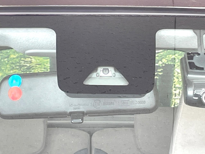 2016 Daihatsu Cast DBA-LA250S (UW-69f0670d8388a)[4]