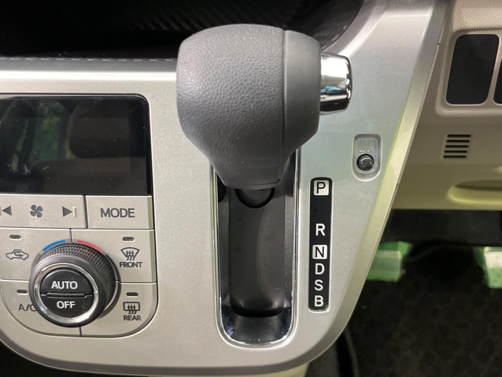 2018 Daihatsu Cast DBA-LA250S (UW-69f0670f0c6c8)[15]