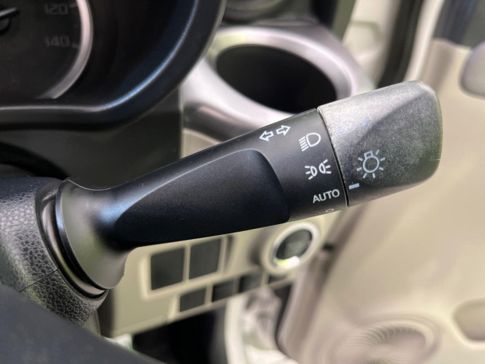 2018 Daihatsu Cast DBA-LA250S (UW-69f0670f0c6c8)[12]