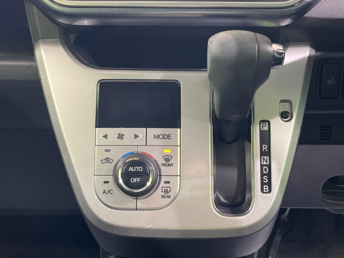 2020 Daihatsu Cast DBA-LA250S (UW-69f0670fad94e)[14]