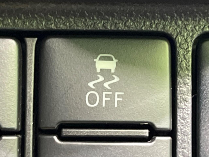 2020 Daihatsu Cast DBA-LA250S (UW-69f0670fad94e)[9]