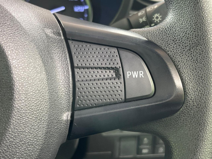 2020 Daihatsu Cast DBA-LA250S (UW-69f0670fad94e)[18]