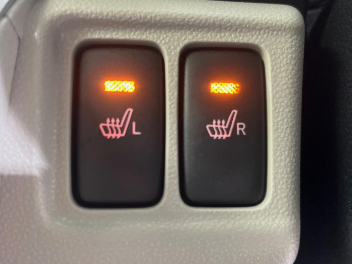 2021 Daihatsu Cast 5BA-LA250S (UW-69f06710a1ef3)[28]