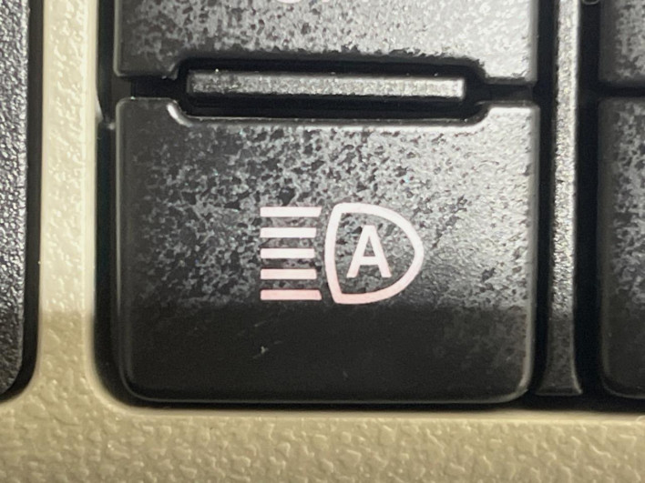 2021 Daihatsu Cast 5BA-LA250S (UW-69f06710a1ef3)[27]