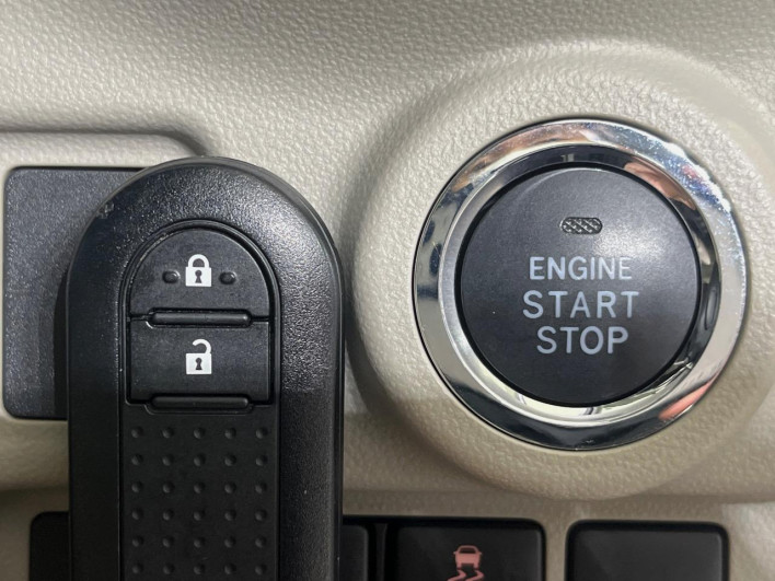 2021 Daihatsu Cast 5BA-LA250S (UW-69f06710a1ef3)[21]