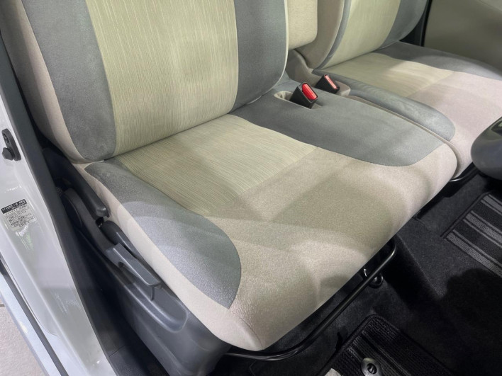 2021 Daihatsu Cast 5BA-LA250S (UW-69f06710a1ef3)[15]