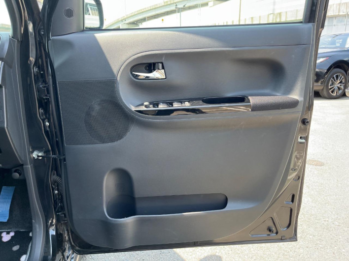 2014 Daihatsu Tanto DBA-LA600S (UW-69f06715b2839)[27]