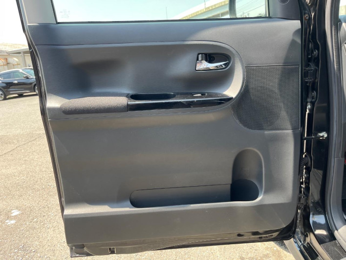 2014 Daihatsu Tanto DBA-LA600S (UW-69f06715b2839)[19]