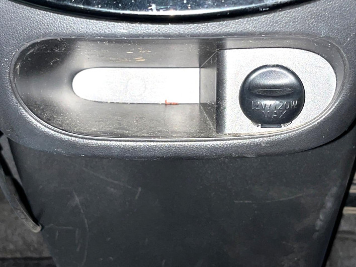 2014 Daihatsu Tanto DBA-LA600S (UW-69f0671781984)[22]
