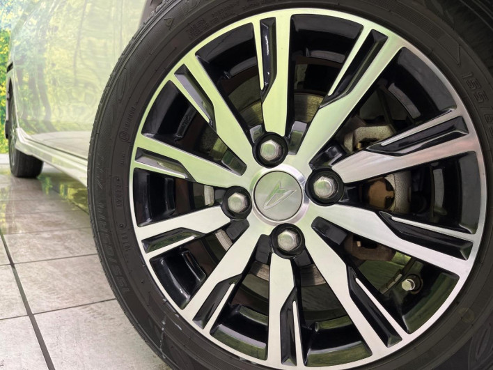 2015 Daihatsu Tanto DBA-LA600S (UW-69f067195e6f5)[15]