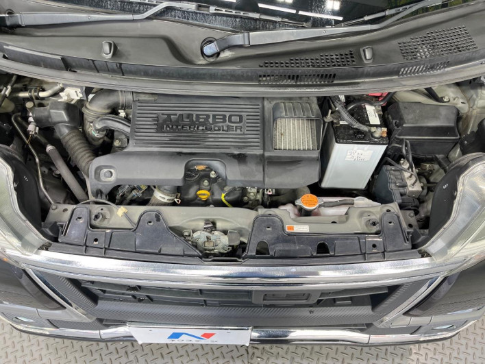 2016 Daihatsu Tanto DBA-LA600S (UW-69f067196302e)[19]