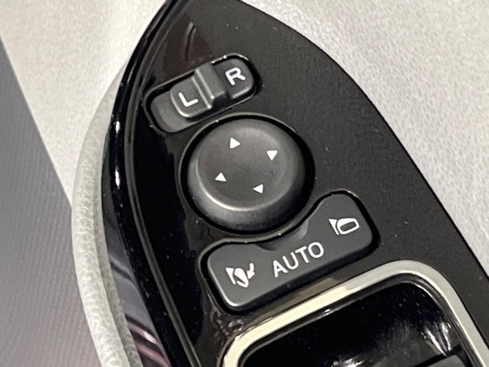 2019 Daihatsu Tanto 6BA-LA660S (UW-69f0671f5a5e0)[10]