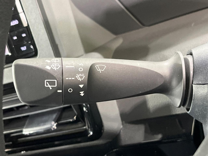 2019 Daihatsu Tanto 6BA-LA660S (UW-69f0671f5a5e0)[28]