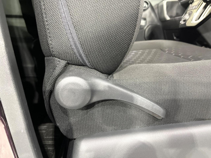 2015 Daihatsu Wake DBA-LA700S (UW-69f067209b18f)[22]