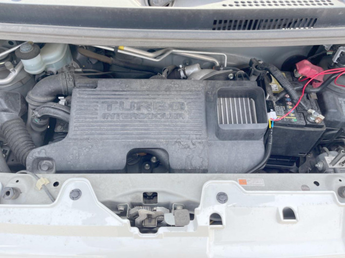 2015 Daihatsu Wake DBA-LA700S (UW-69f06720dadbe)[1]