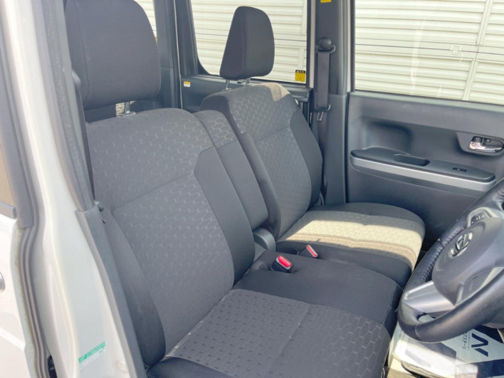 2015 Daihatsu Wake DBA-LA700S (UW-69f06720dadbe)[9]