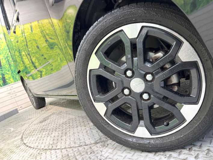 2017 Daihatsu Wake DBA-LA700S (UW-69f06720dbbf9)[18]