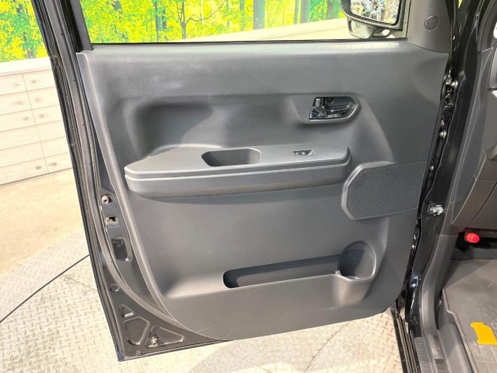 2017 Daihatsu Wake DBA-LA700S (UW-69f06720dbbf9)[29]