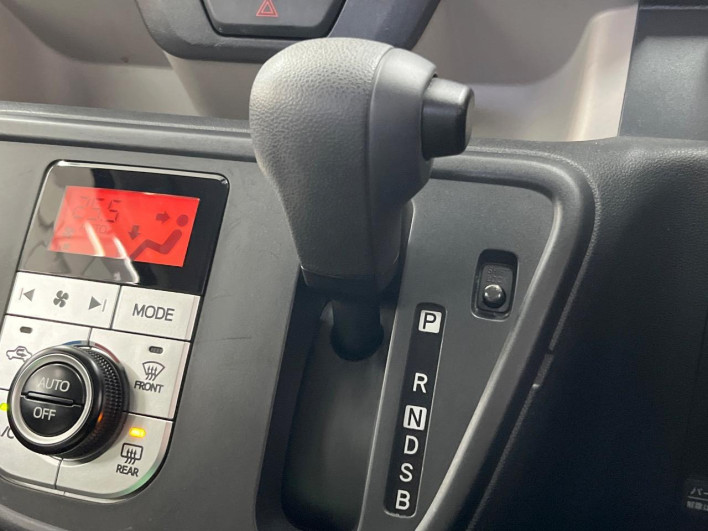 2016 Toyota Passo DBA-M700A (UW-69f0672926b88)[17]