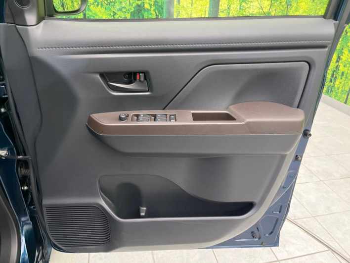 2017 Toyota TANK DBA-M900A (UW-69f0672970d9c)[21]